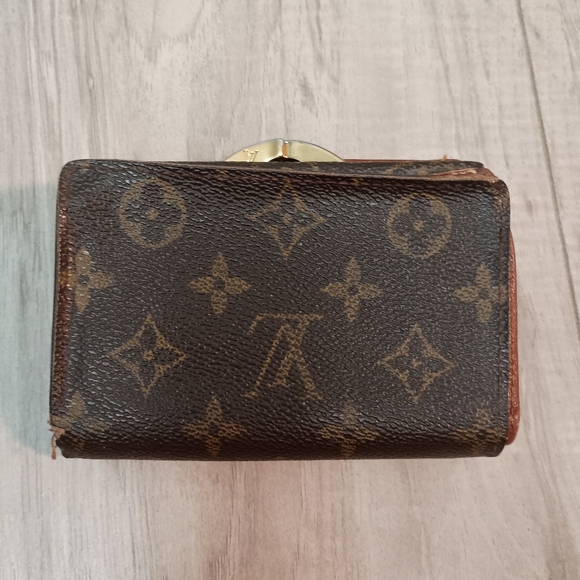 Louis Vuitton Monogram Monnaie Billets Viennois Bifold Kisslock Wallet - Picture 2 of 11